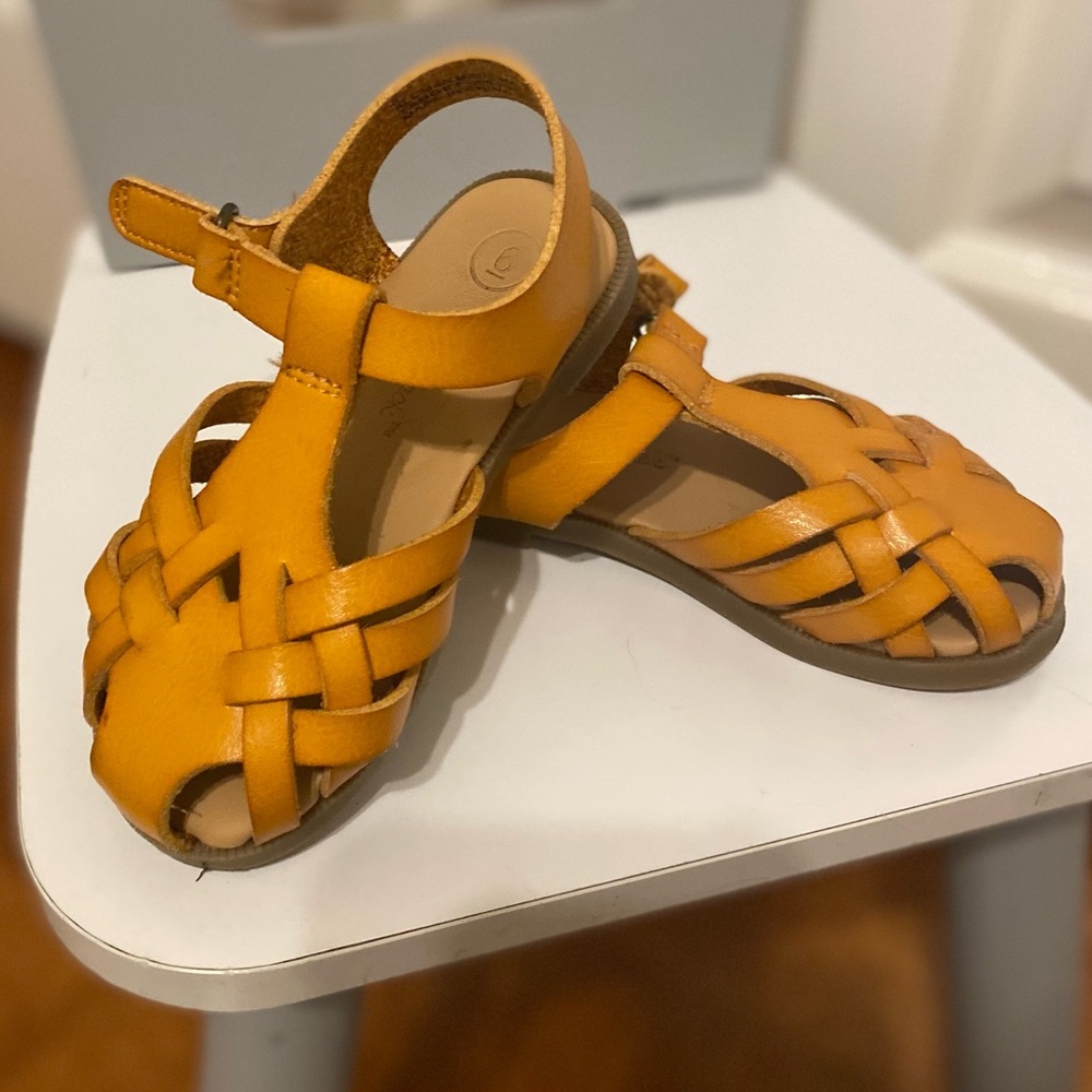 Cat and Jack size 6 - Nearly New